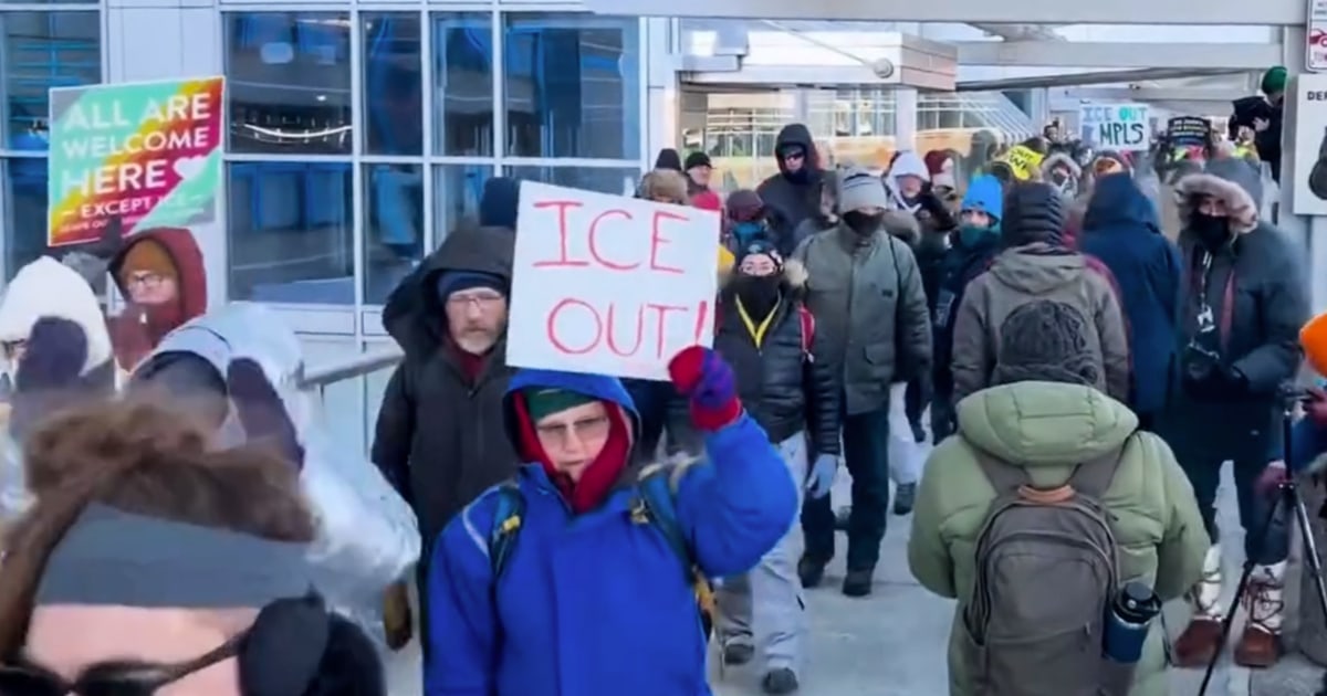 Thousands rally against ICE in Minneapolis amid below-zero temperatures