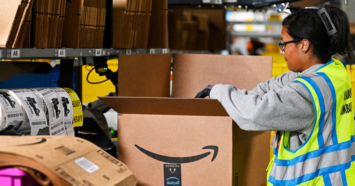 Amazon slashes another 16,000 jobs