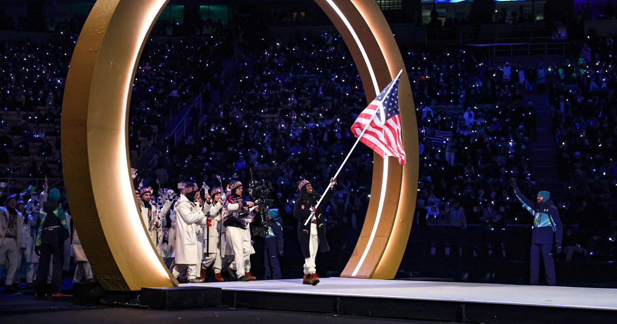 Winter Olympics 2026 live updates: U.S. women play hockey, Ilia Malinin skates for first time