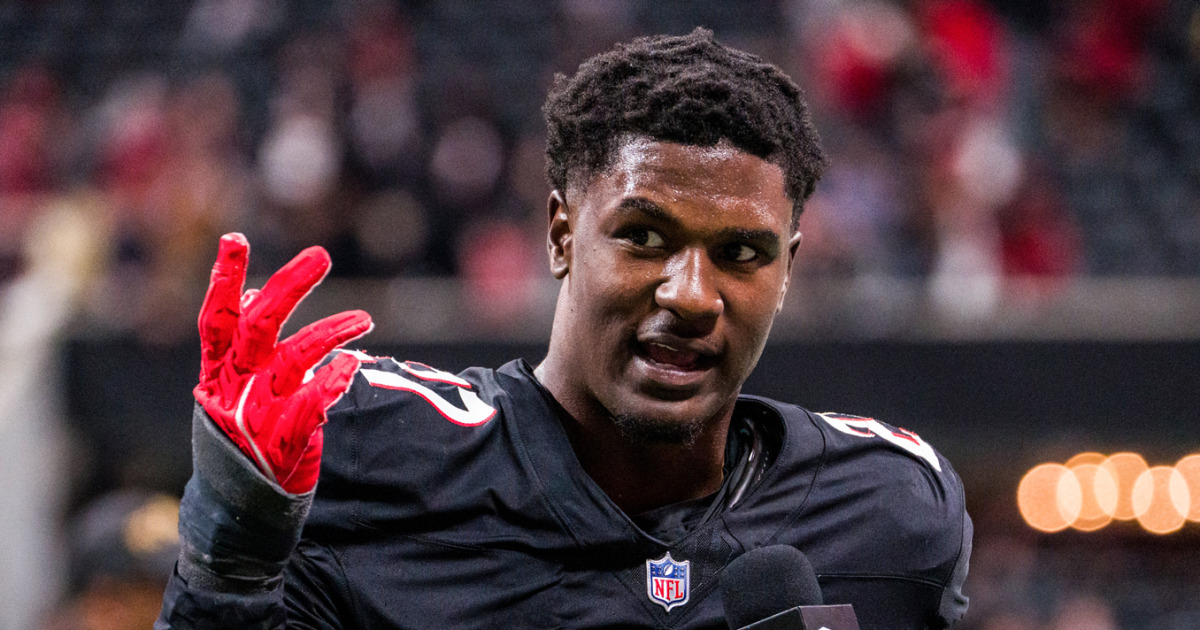 Atlanta Falcons linebacker arrested following domestic dispute with WNBA star