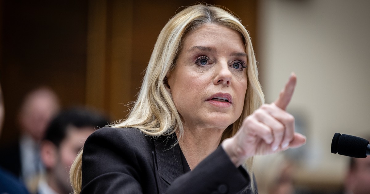 Pam Bondi To Testify In House Oversight Committee's Epstein Investigation On May 29 - Beritaja