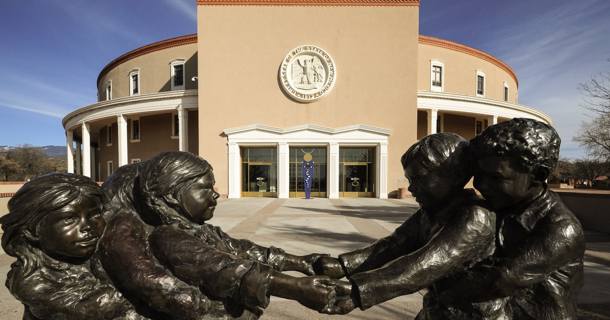 Nation's only unsalaried legislature asks New Mexico voters to reconsider its volunteer status