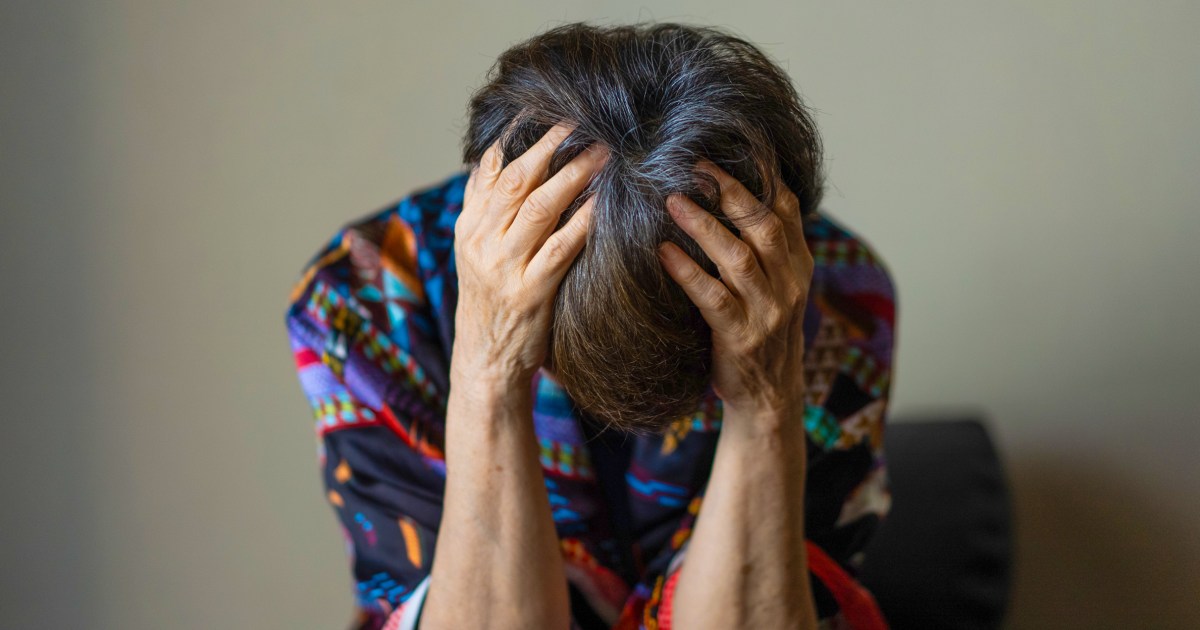 Women's pain last longer than men's. A study offers an explanation.