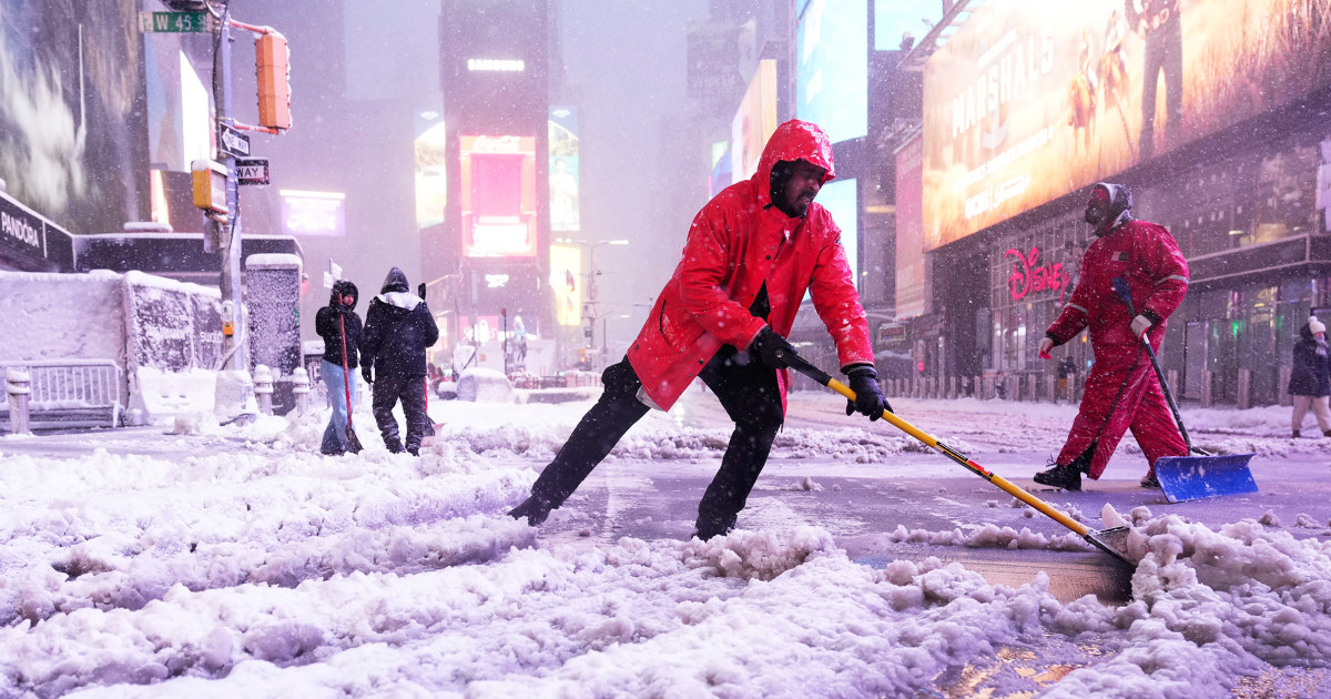 Northeast U.S. digs out from brutal storm that disrupted flights and canceled school