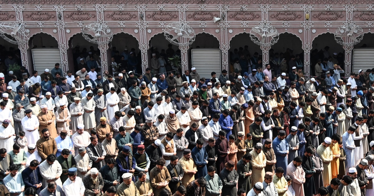 U.S. to close its consulate in Peshawar, Pakistan, its nearest mission to Afghanistan