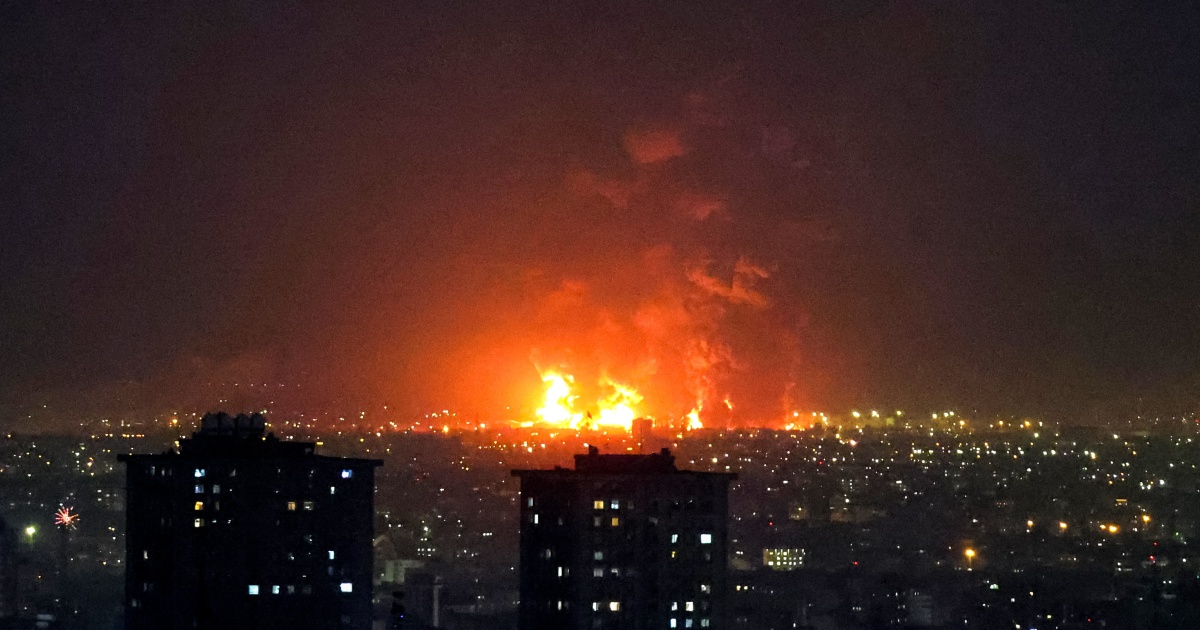 U.S. eases Iranian oil sanctions in scramble to contain energy prices, handing Tehran a potential boost