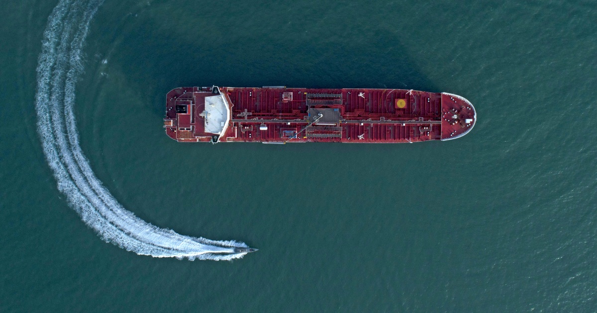 Oil jumps above $116 as Trump's Strait of Hormuz deadline approaches