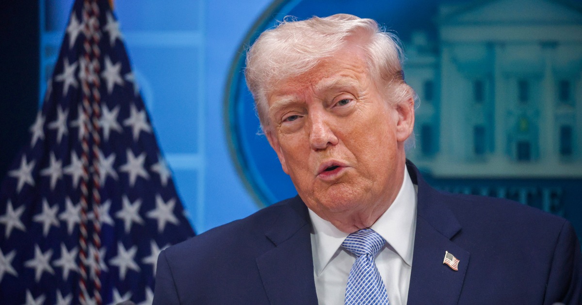 Trump threatens to jail journalists in hunt to find leaker of Iran fighter jet story