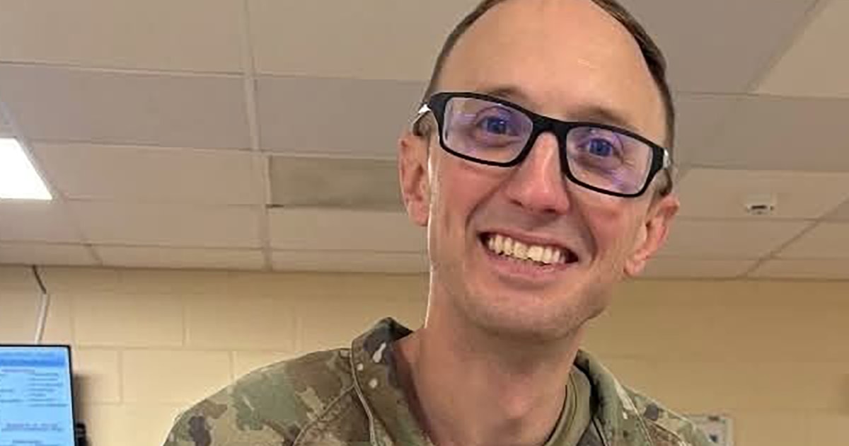 A Mother Mourning The Son She Lost In The Iran War Says She Told Trump: 'go Get 'em'