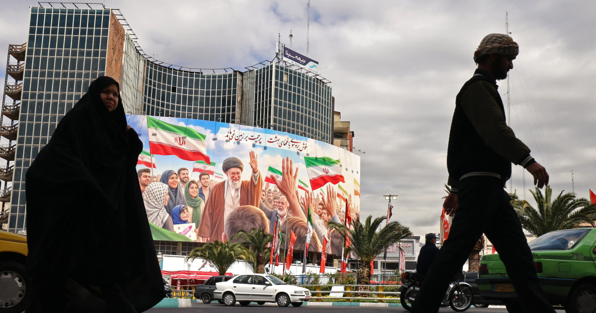 Iran Says There Is 'still A Distance' To Peace Deal As Hormuz Closure Halts Shipping - Beritaja