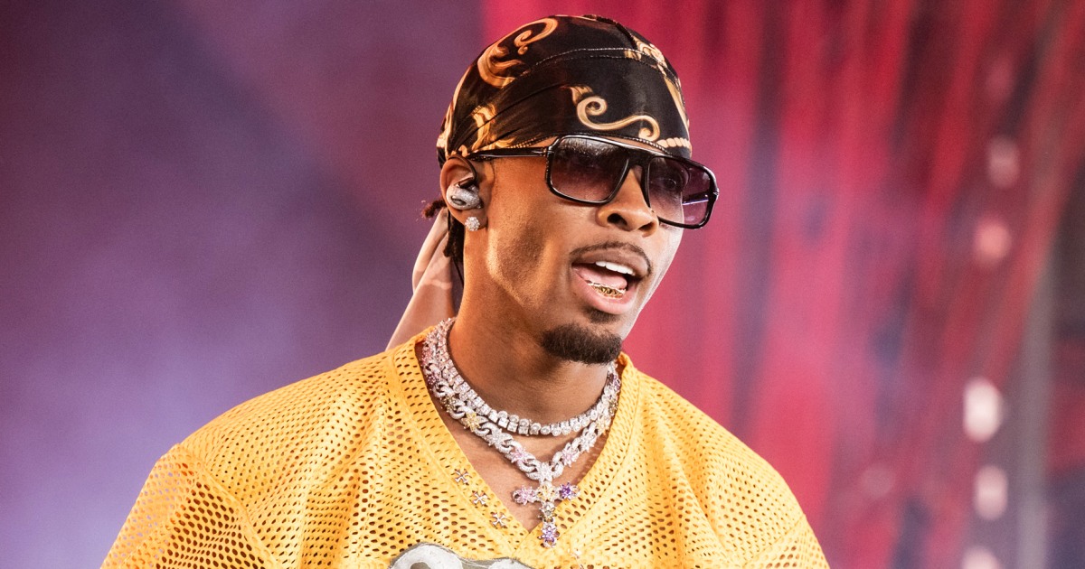 Teen Found In Singer D4vd's Trunk Died From 'multiple Penetrating Injuries,' Officials Say