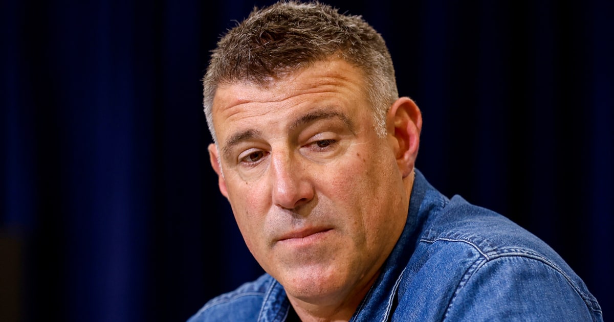 Patriots Coach Mike Vrabel Speaks Out After Photo Scandal With Nfl Reporter Dianna Russini