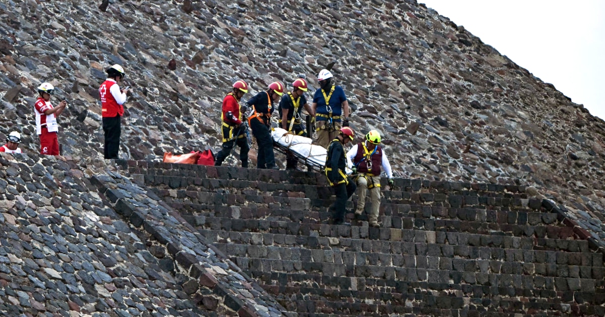 Gunman at Mexico’s Teotihuacán pyramids kills Canadian woman, injures others