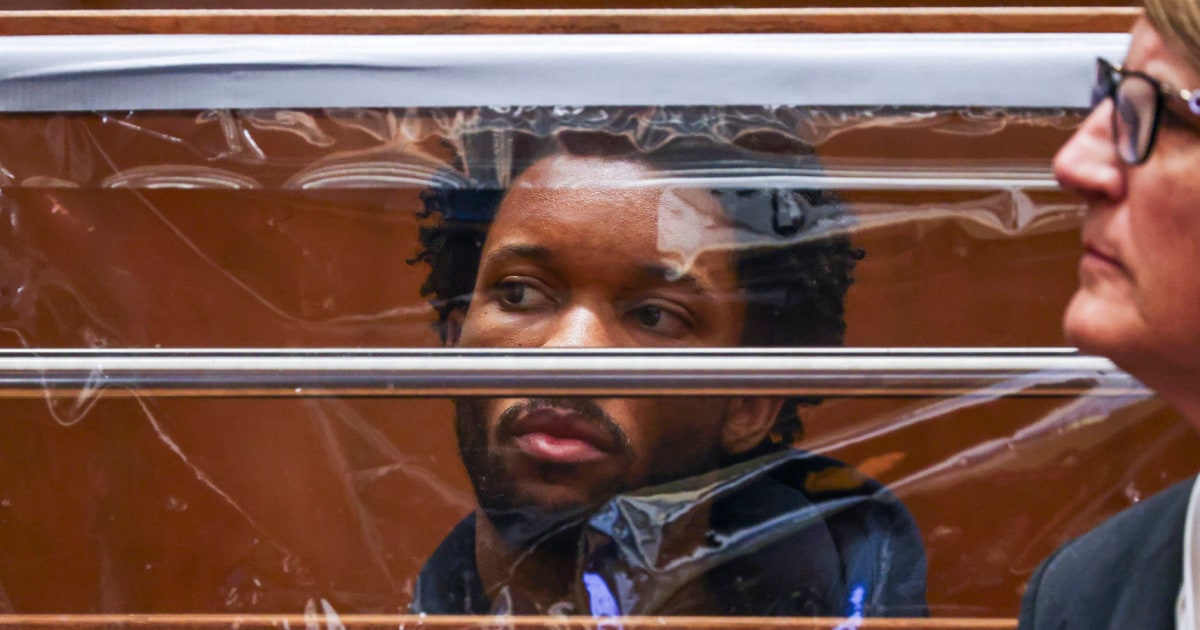 D4vd Had Significant Amount Of Child Sex Abuse Images On Icloud Account, Prosecutors Say