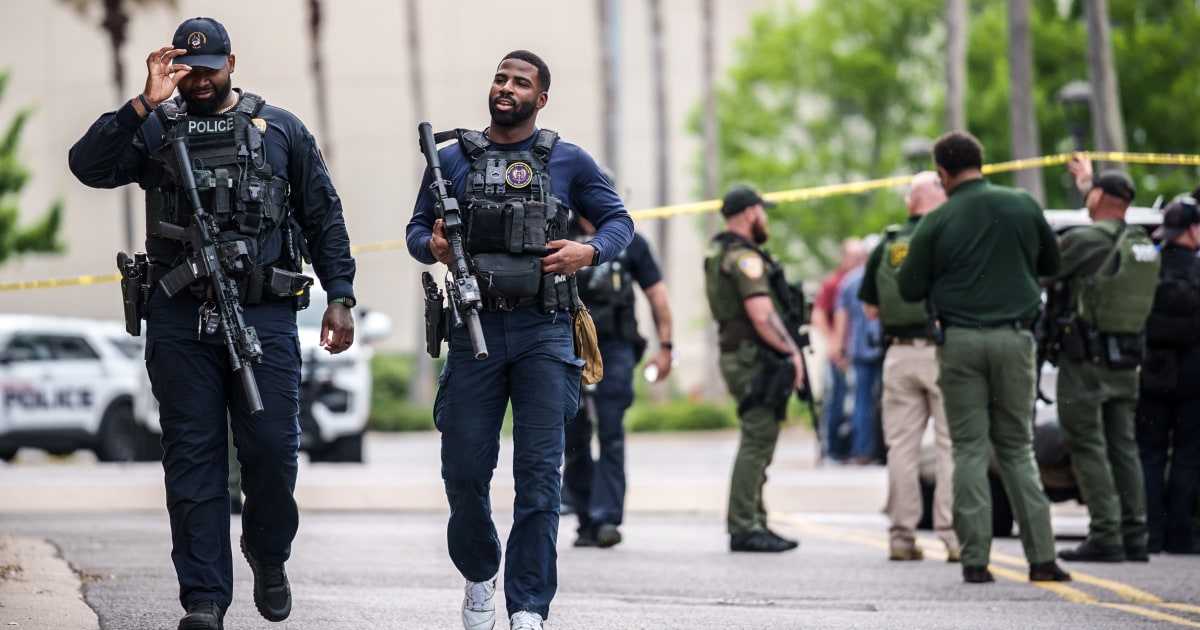 Teen Arrested In Louisiana Mall Shooting That Killed A High School Senior