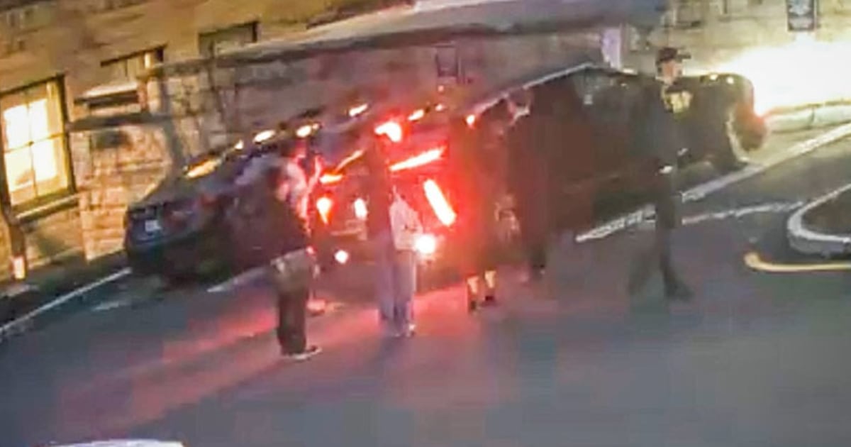Cornell President Accused Of Backing Car Into Protester Says He Was Victim Of 'harassment' - Beritaja
