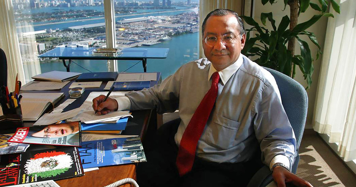 U.S. seeks to strip citizenship from American diplomat turned Cuban spy