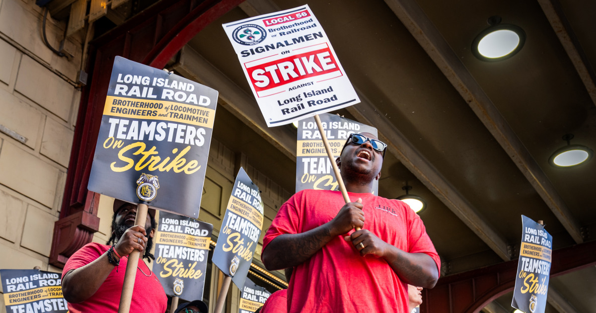 New York Braces For Chaotic Monday Commute With Long Island Rail Road Strike - Beritaja
