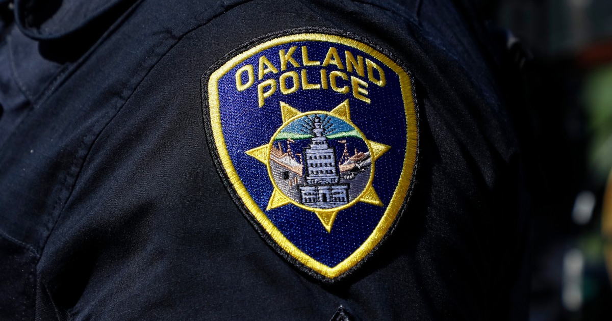 3 People Killed, Several Others Injured After Driver Crashes Into Crowd In Oakland, California - Beritaja