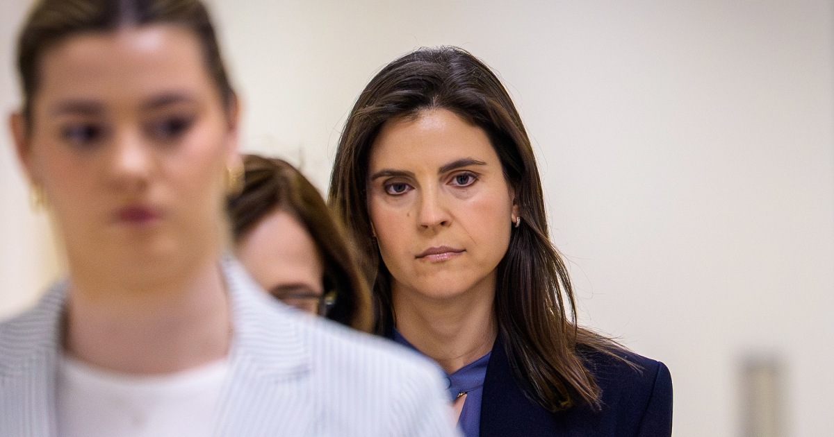 House Committee Calls On Doj To Investigate Two Men With Ties To Jeffrey Epstein - Beritaja