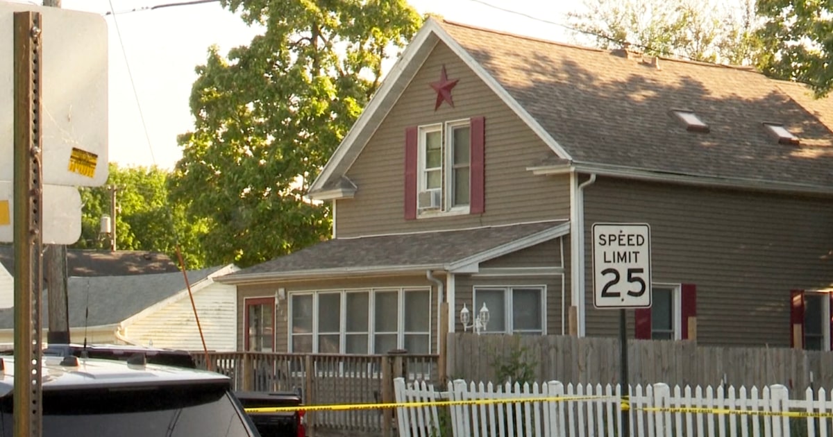 Iowa gunman kills 6 family members, self in murder-suicide