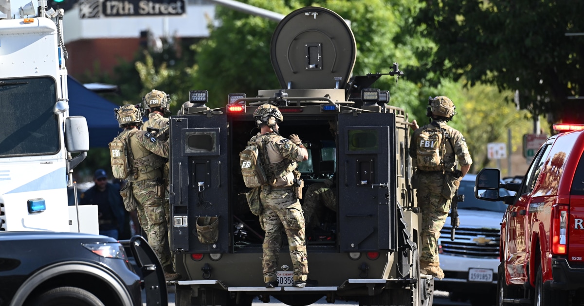 Suspect in California standoff dead, hostages freed - BERITAJA
