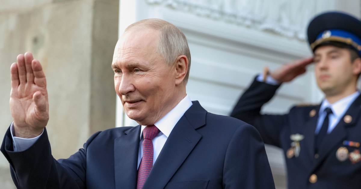 Putin faces Ukrainian drone threat and stagnating economy at 'Russian Davos'