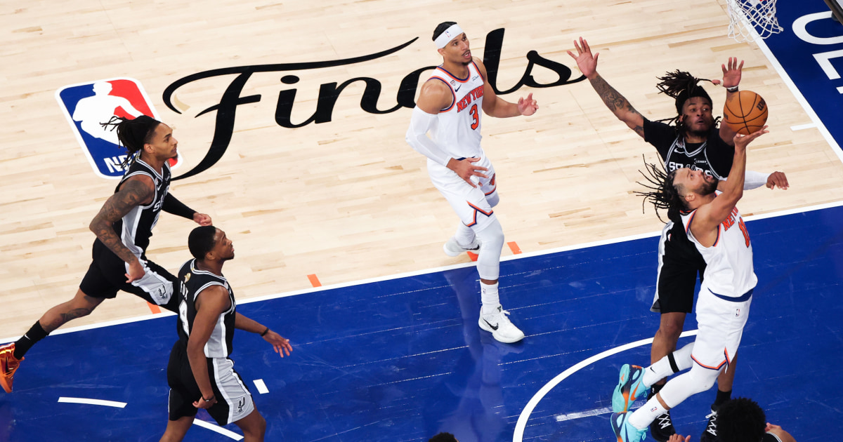 Spurs vs. Knicks live updates: San Antonio aims to even series at Madison Square Garden