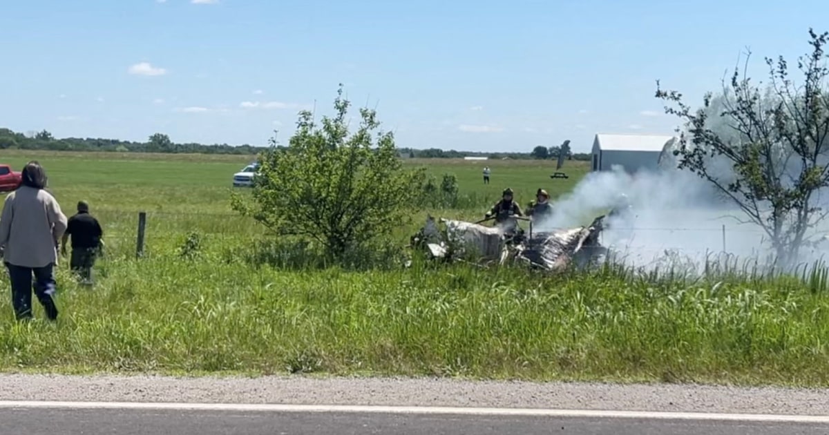 What We Know About Skydiving Plane Crash In Missouri That Killed 12 - Beritaja