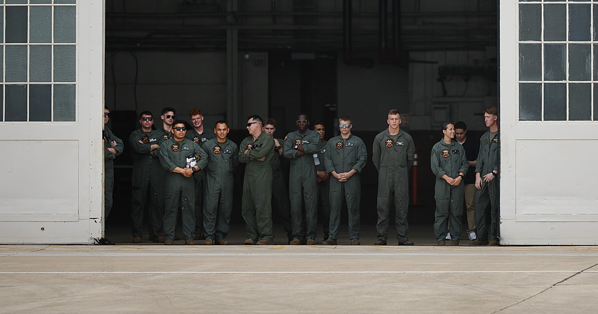 Flu Sickens Scores Of Troops At Air Force Base After Pentagon Ends Vaccine Requirement - Beritaja