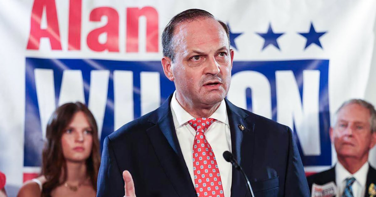 Alan Wilson wins GOP nomination for South Carolina governor after dual Trump endorsement