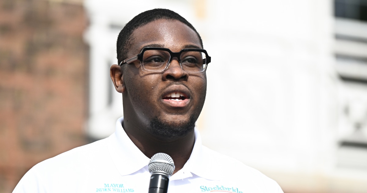 Colleagues can’t say what Georgia’s 22-year-old mayor does for work — now his city credit card is cut off