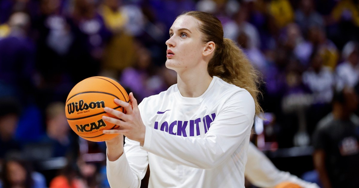 Ukrainian LSU women’s basketball player leaves team over signing of Russian recruit