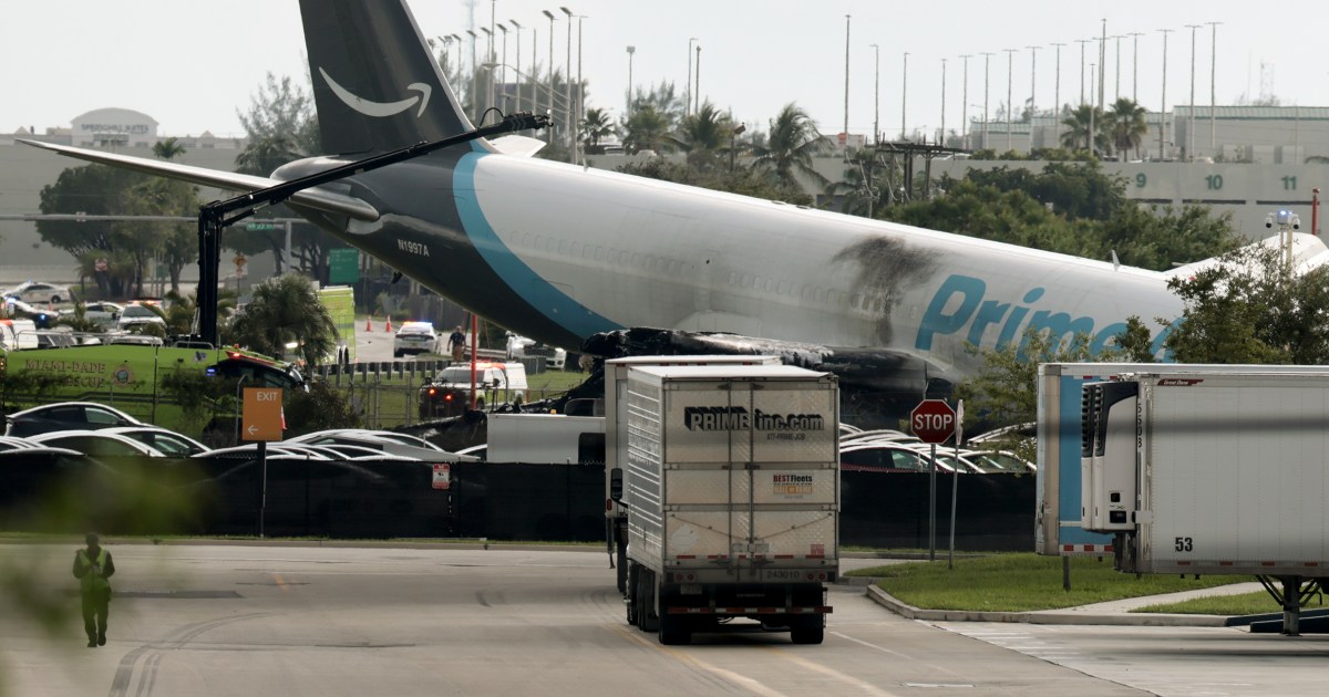 Amazon Cargo Plane Crashes After Overrunning Runway at Miami International Airport - News Directory 3