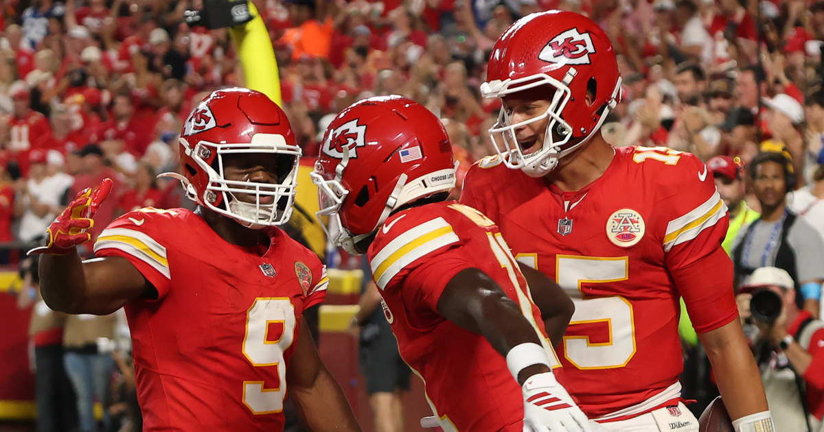 Los Chiefs y Patrick Mahomes lucen como antes, pero ahora con nueva ayuda