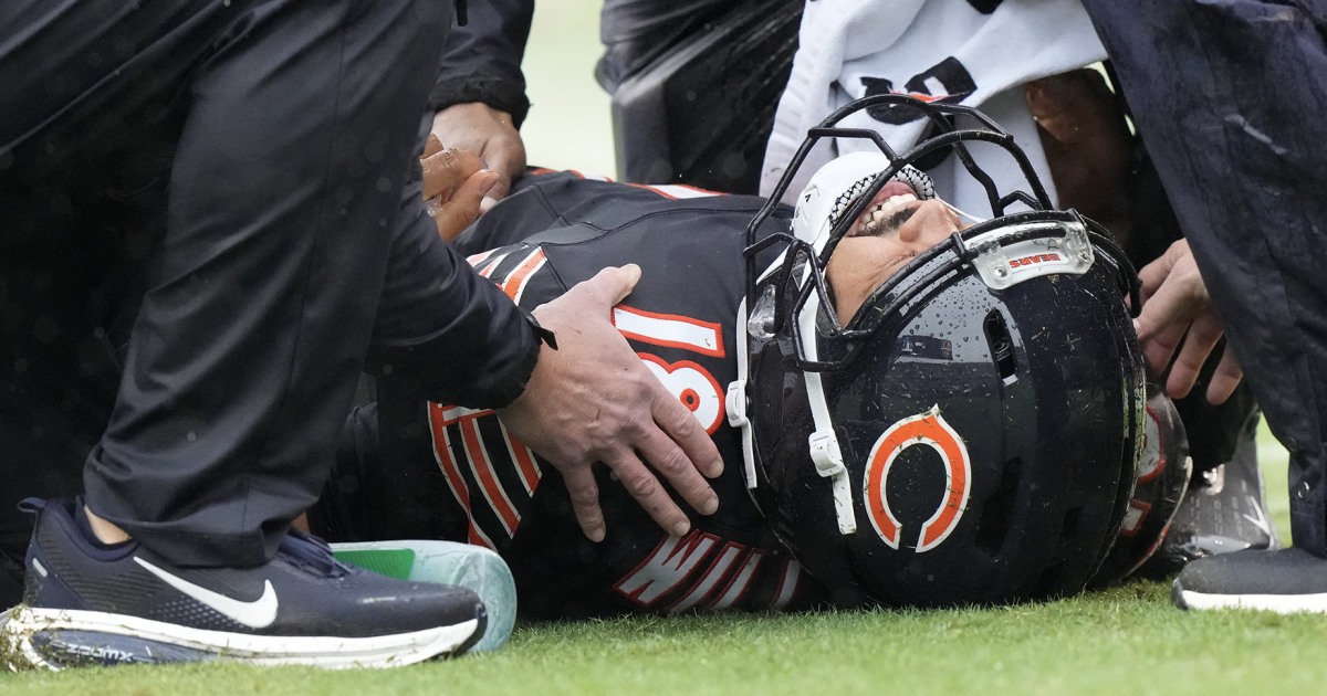 The Bears’ offense took a historic step back. And that’s not the worst ...