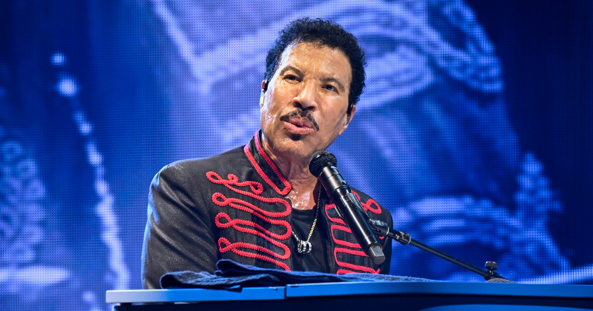 Lionel Richie is taking a break from touring as he recovers from a heart procedure, a representative for the singer confirms in a statement to The Associated Press.