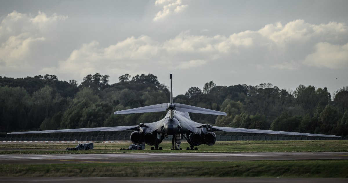 U.S. Air Force removes all bombers from British air base targeted in a suspected terror plot