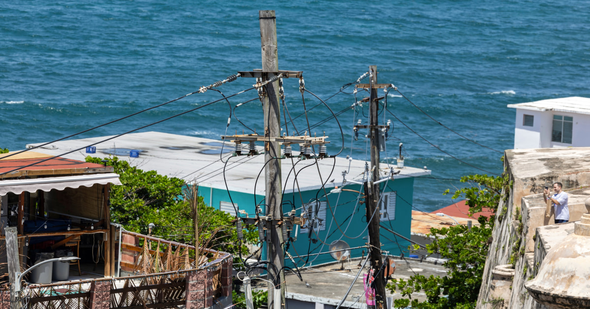 A residential customer that consumes 800 kilowatt-hours a month will see the monthly bill rise about 18%, from $229 to $271, according to Puerto Rico’s Energy Bureau, which approved the increase.