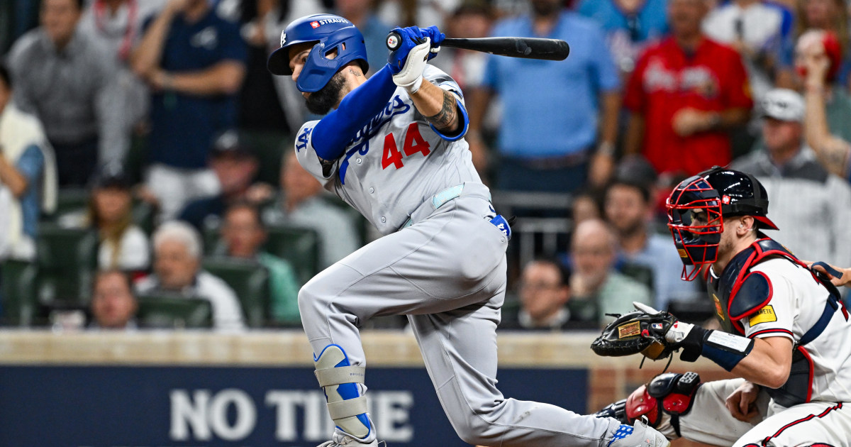 Dodgers beat Braves 4-1 to clinch NL Division Series after Pages’ go-ahead single in the 7th