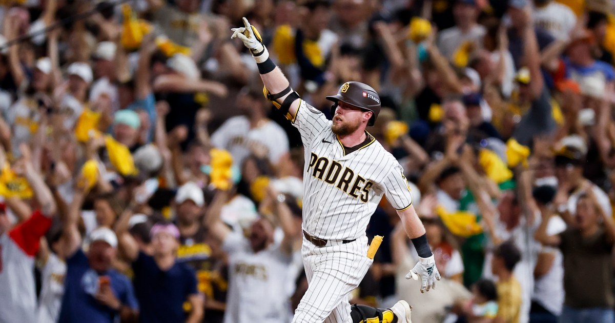 nbcnews.com - Padres avoid elimination after 4-3 win over Brewers in NLDS Game 3