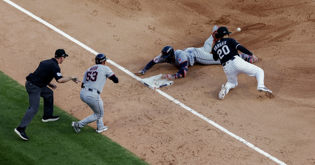 Jo Adell and José Ramírez star as the Guardians beat the White Sox 9-3 to avoid elimination