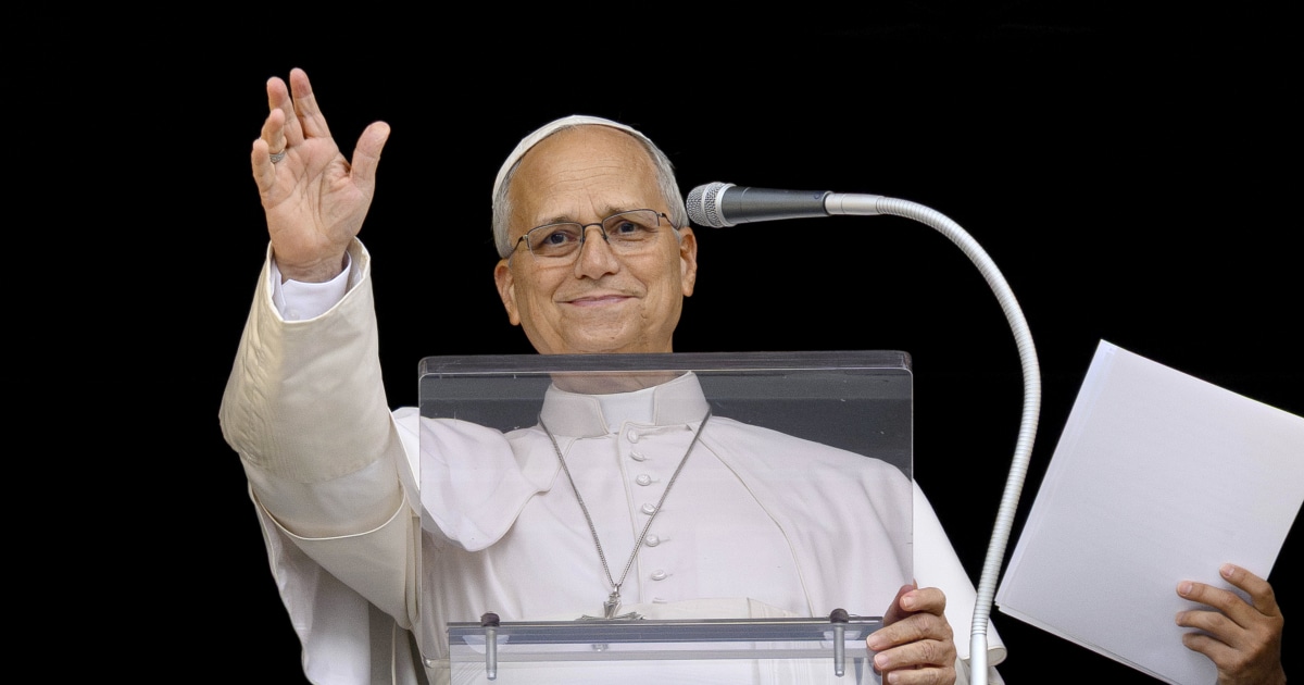 Pope Leo tells faithful in St. Peter’s Square he will gradually resume duties after cancer surgery