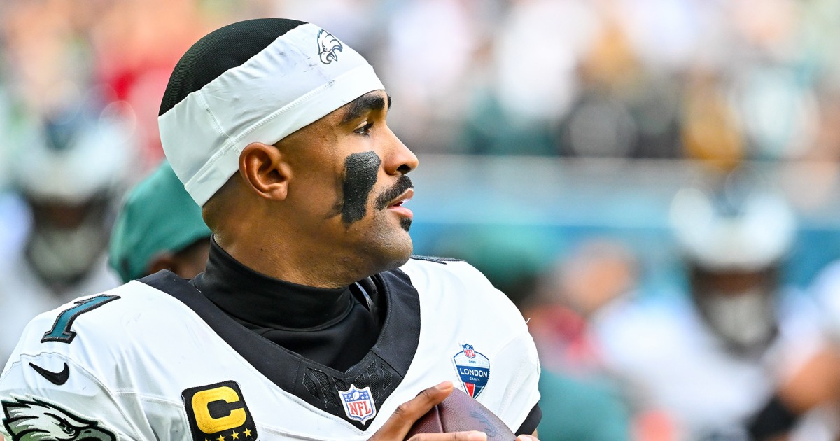 Should the Eagles have played Jalen Hurts after he was diagnosed with a blood clot?