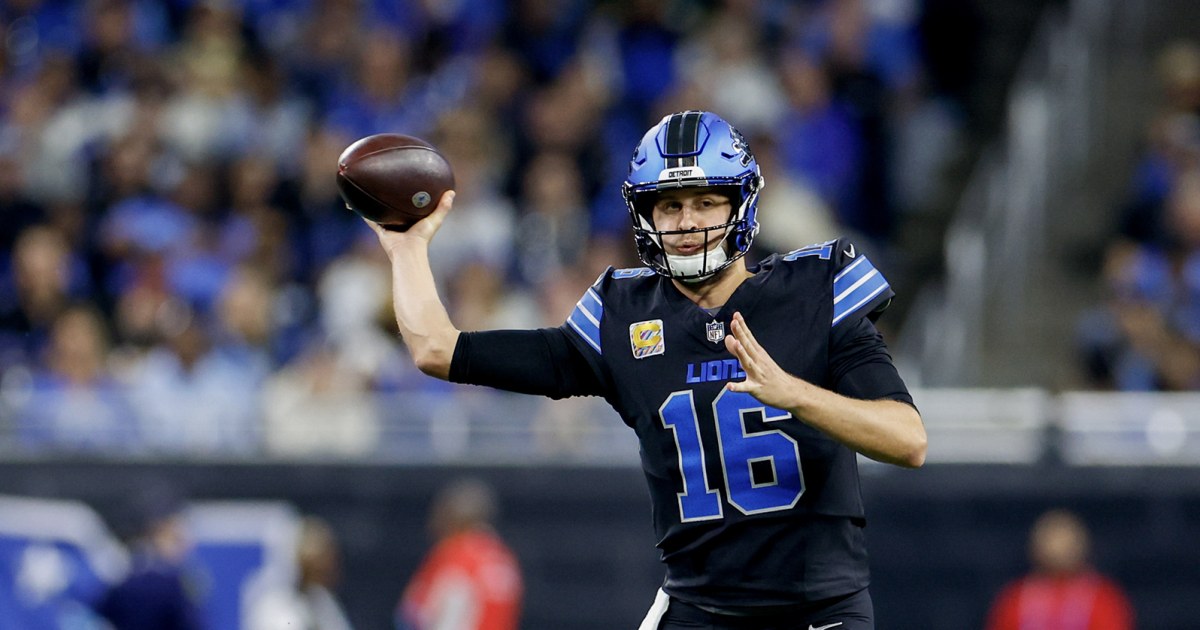NFL Week 7: A divisional duel in Detroit, and Aaron Rodgers keeps winning