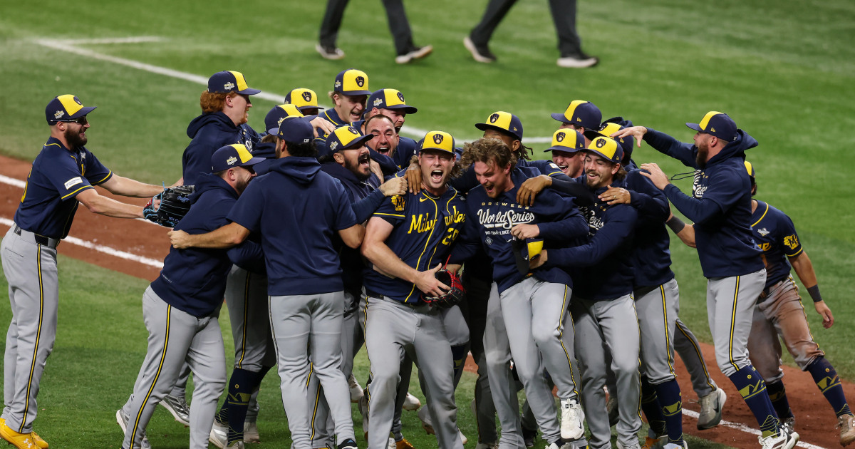 Milwaukee Brewers defeat Tampa Bay Rays to claim first World Series title