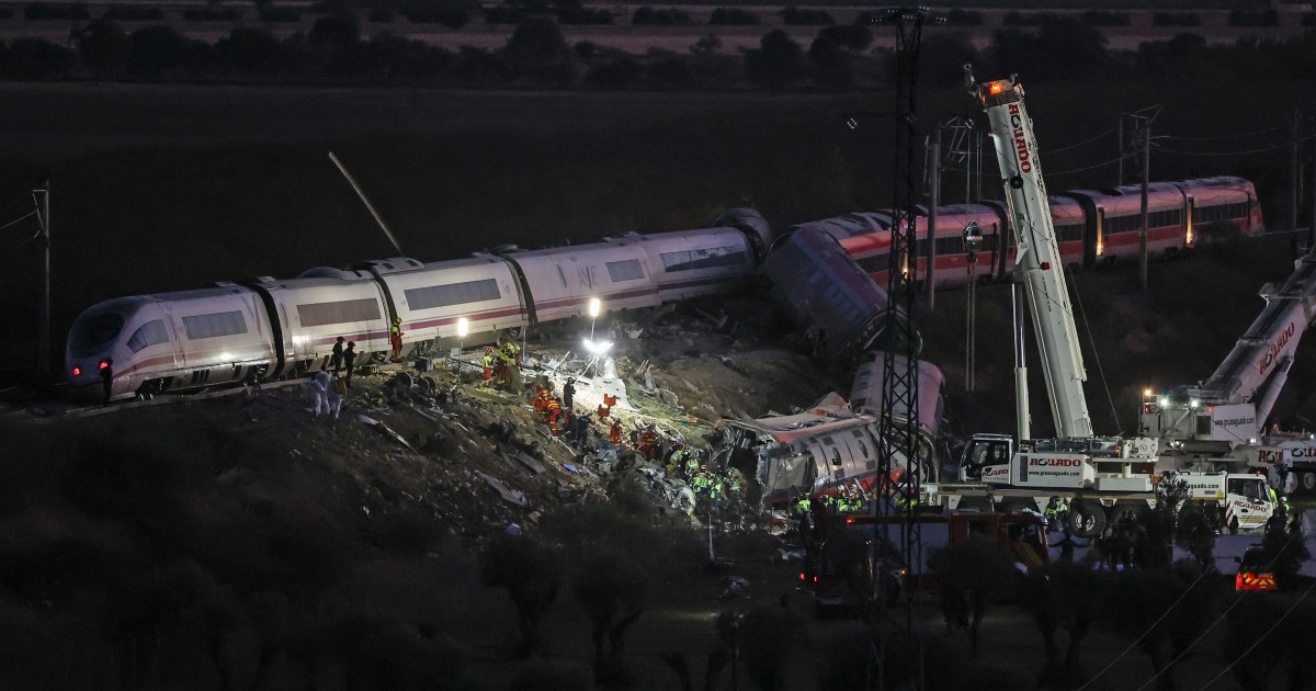 Audio recordings reveal decisions made moments before deadly train crash in Spain