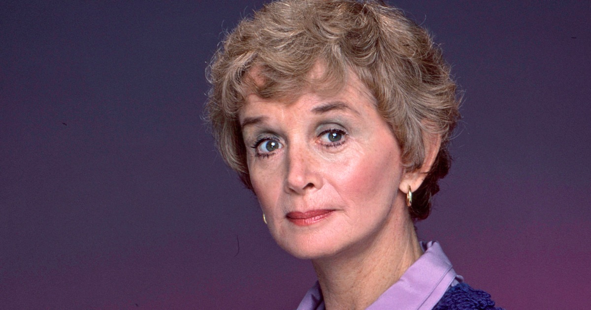 Oscar-nominated actor Barbara Barrie dies with medical assistance at 95