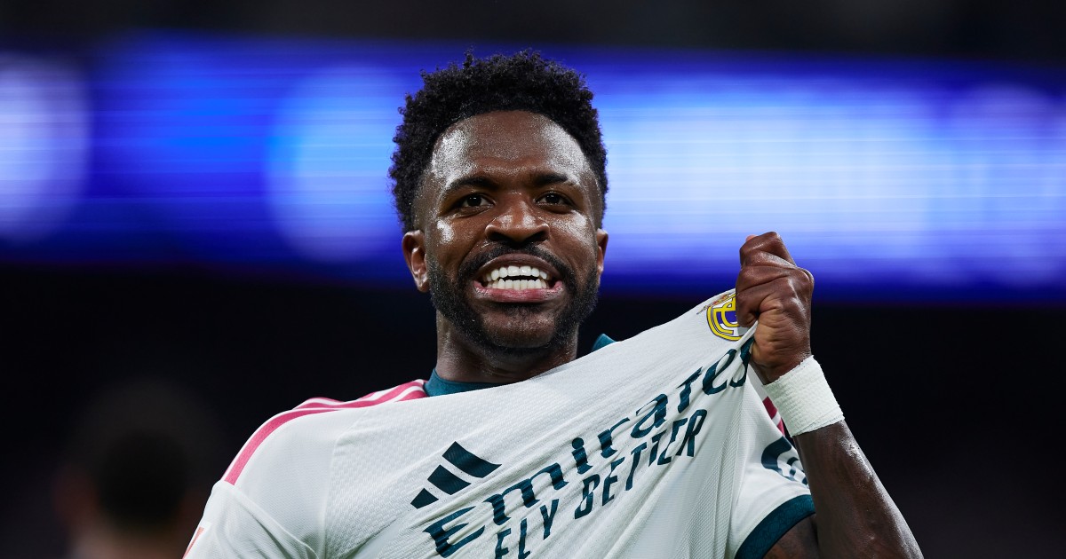 Vinícius Júnior merayakan gol yang kemudian dianulir VAR saat Real Madrid melawan Villarreal