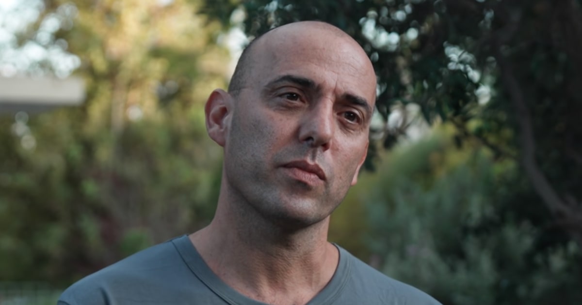 Tzvika Manes was sitting in the first row of the Flydubai flight carrying 174 passengers, when the co-pilot allegedly attacked the captain and tried to seize control of the aircraft. For a few terrifying seconds he feared for his family’s lives as the plane pl